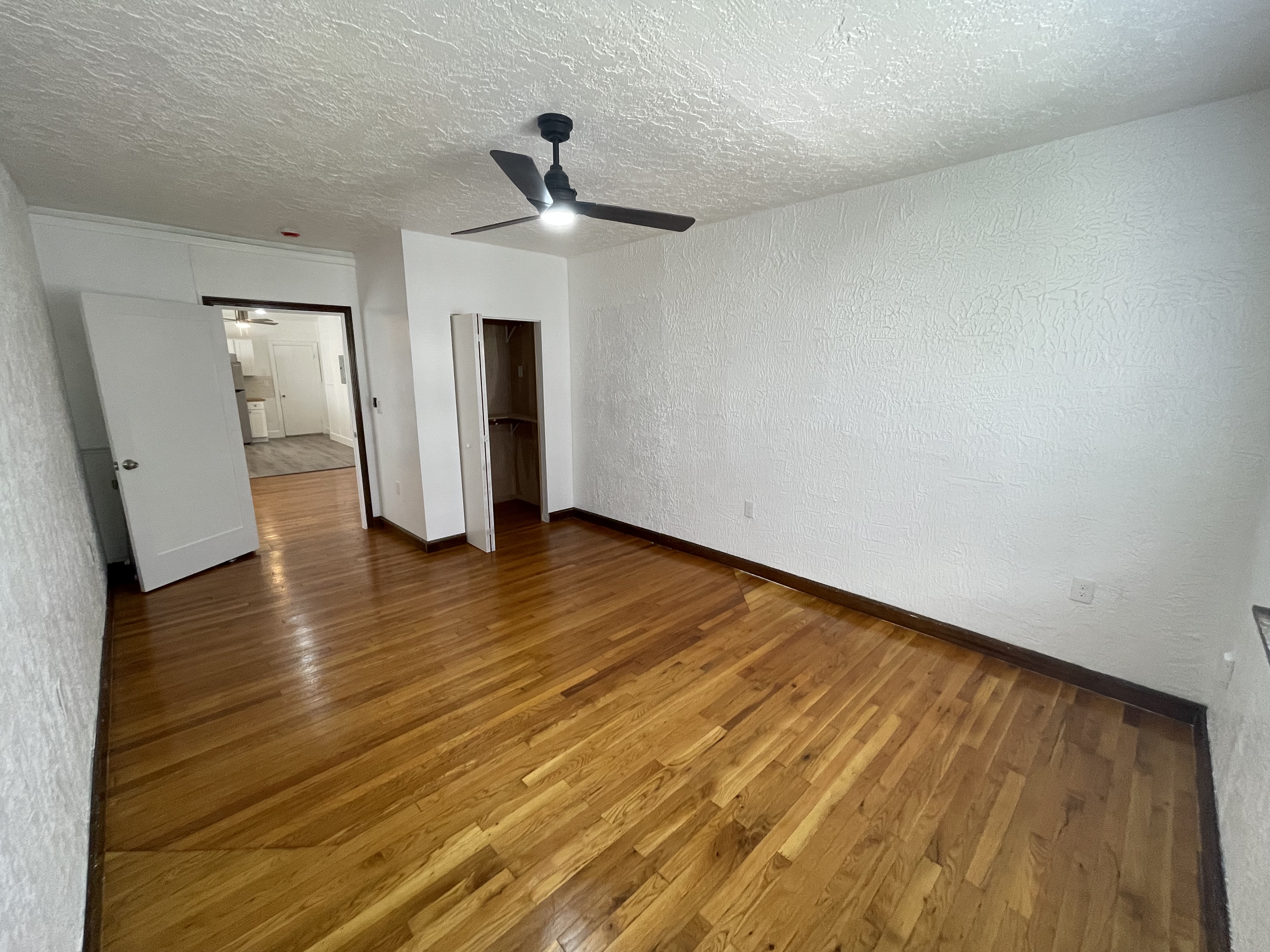 293 Boston Ave, Medford