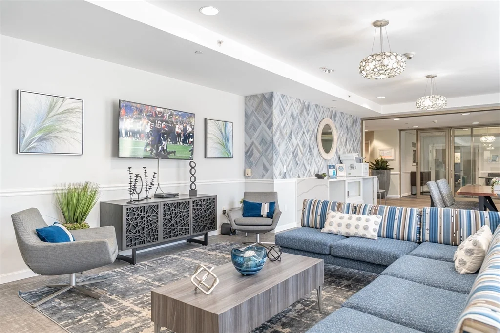 100 Stockton St, Chelsea