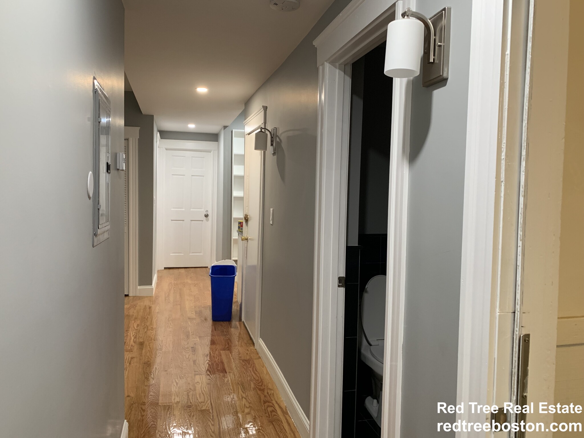 5 bed, 1 bath apartment for rent at 146 Hillside St Unit 1, Mission Hill — photo 5 of 28