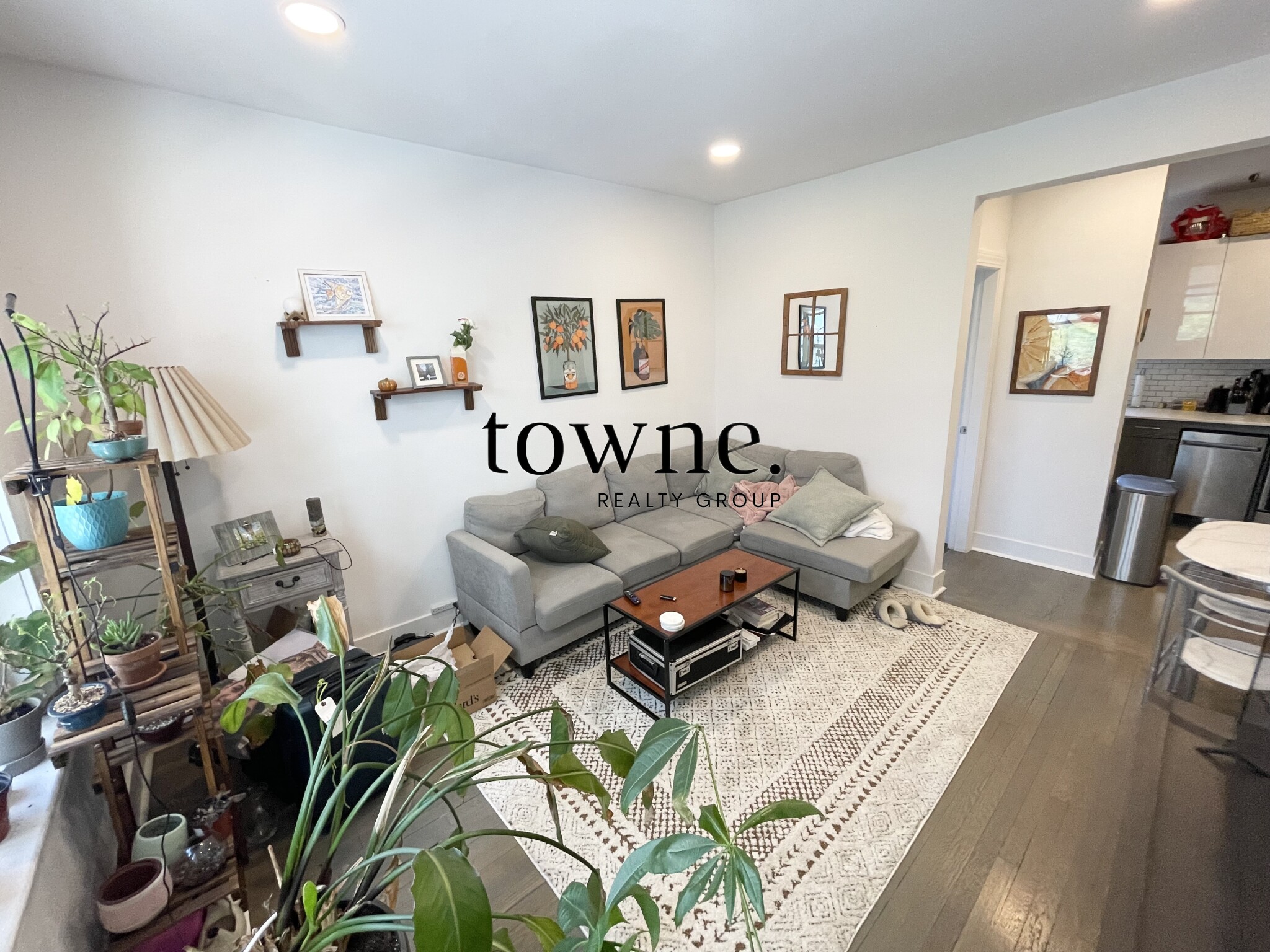 11 Peterborough St, Fenway