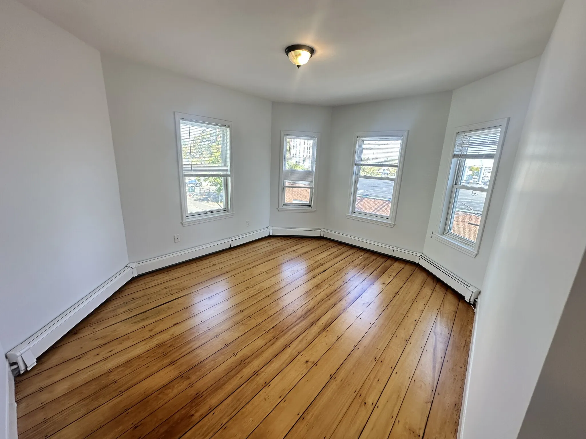 61 Webster Ave, Ward Two