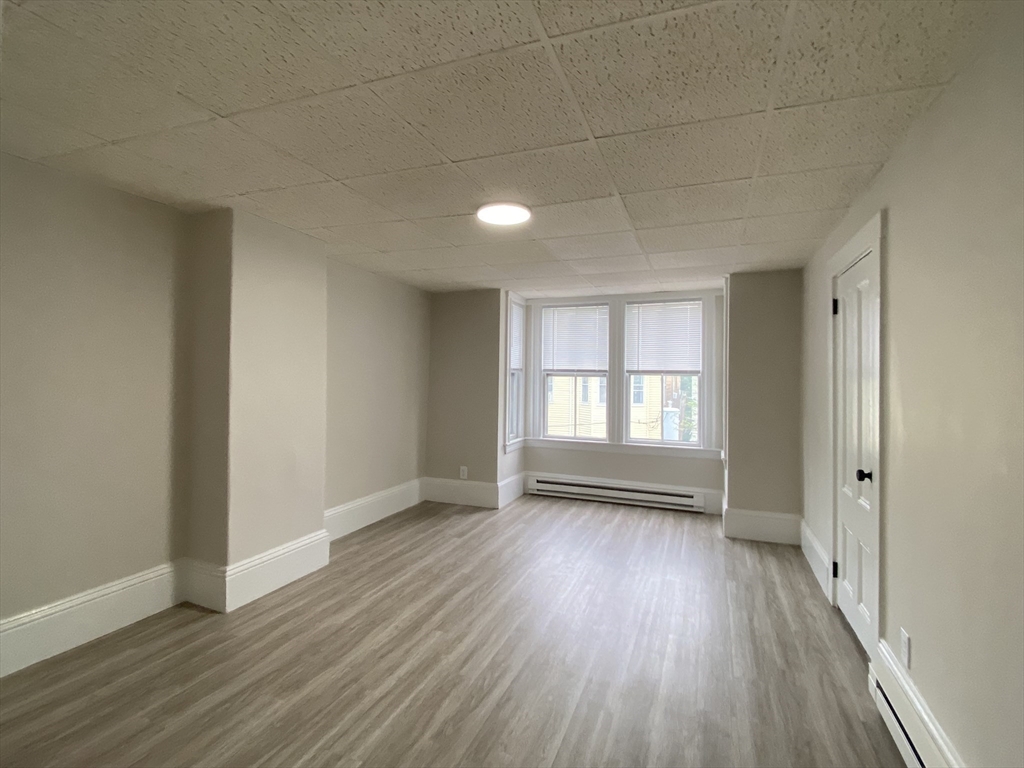 124 Trenton St, East Boston