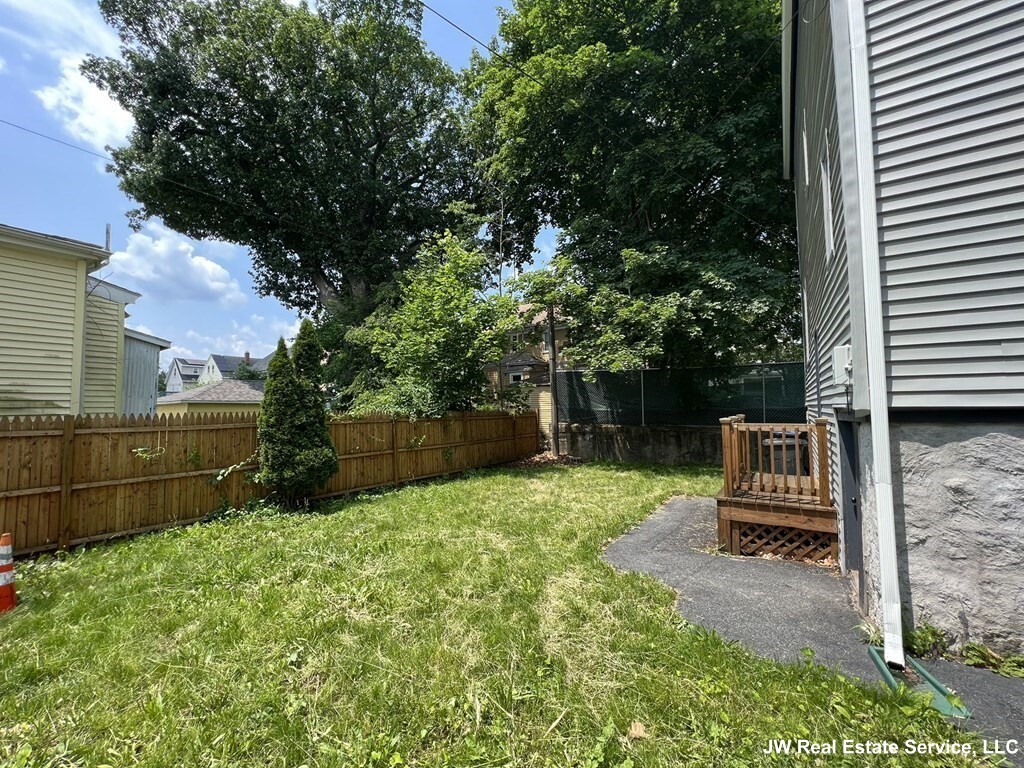 849 Cummins Highway, Mattapan