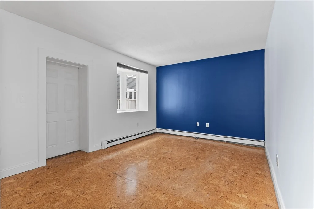 151 West 6th St, South Boston