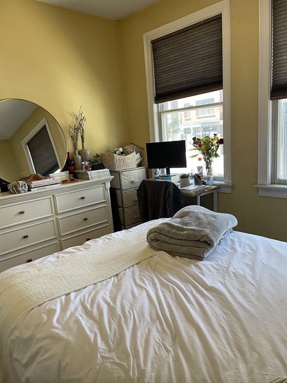 320 W Broadway, South Boston