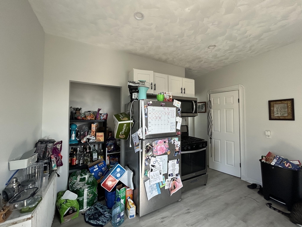 109 Walnut, Winter Hill