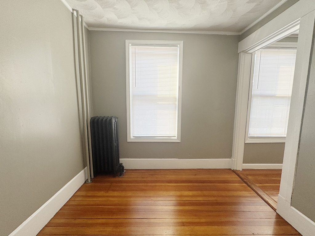 19 Saratoga St, East Boston