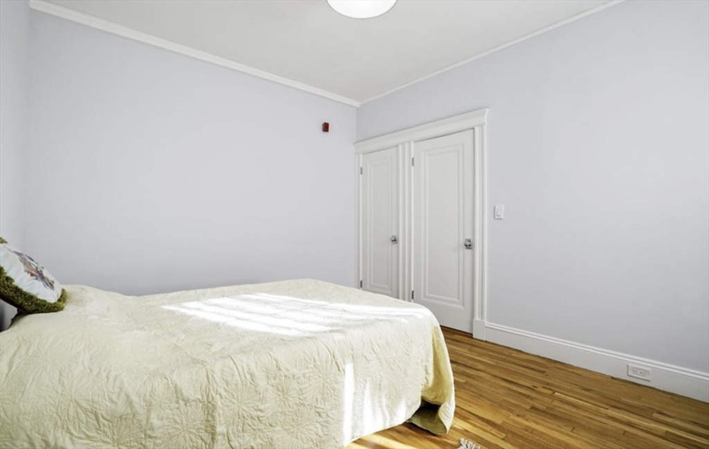 5 Crawford St, Central Square