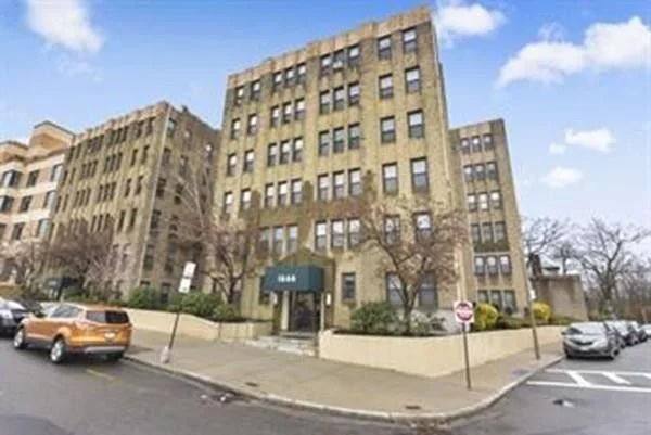 1666 Commonwealth Ave, Brighton