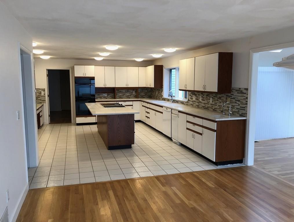 109 East Emerson, Lexington