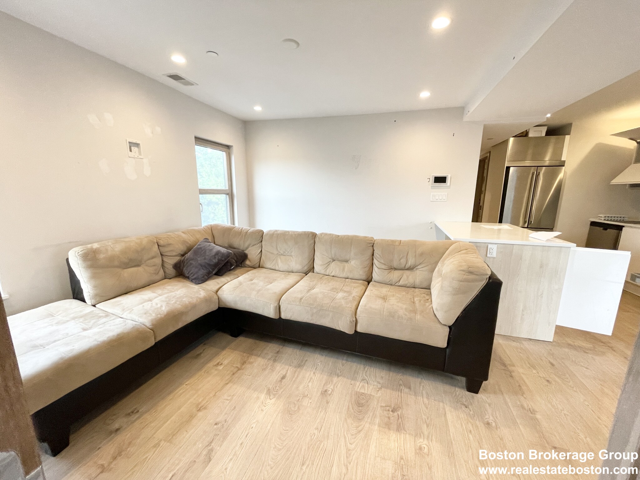 118 Buttonwood St, Dorchester