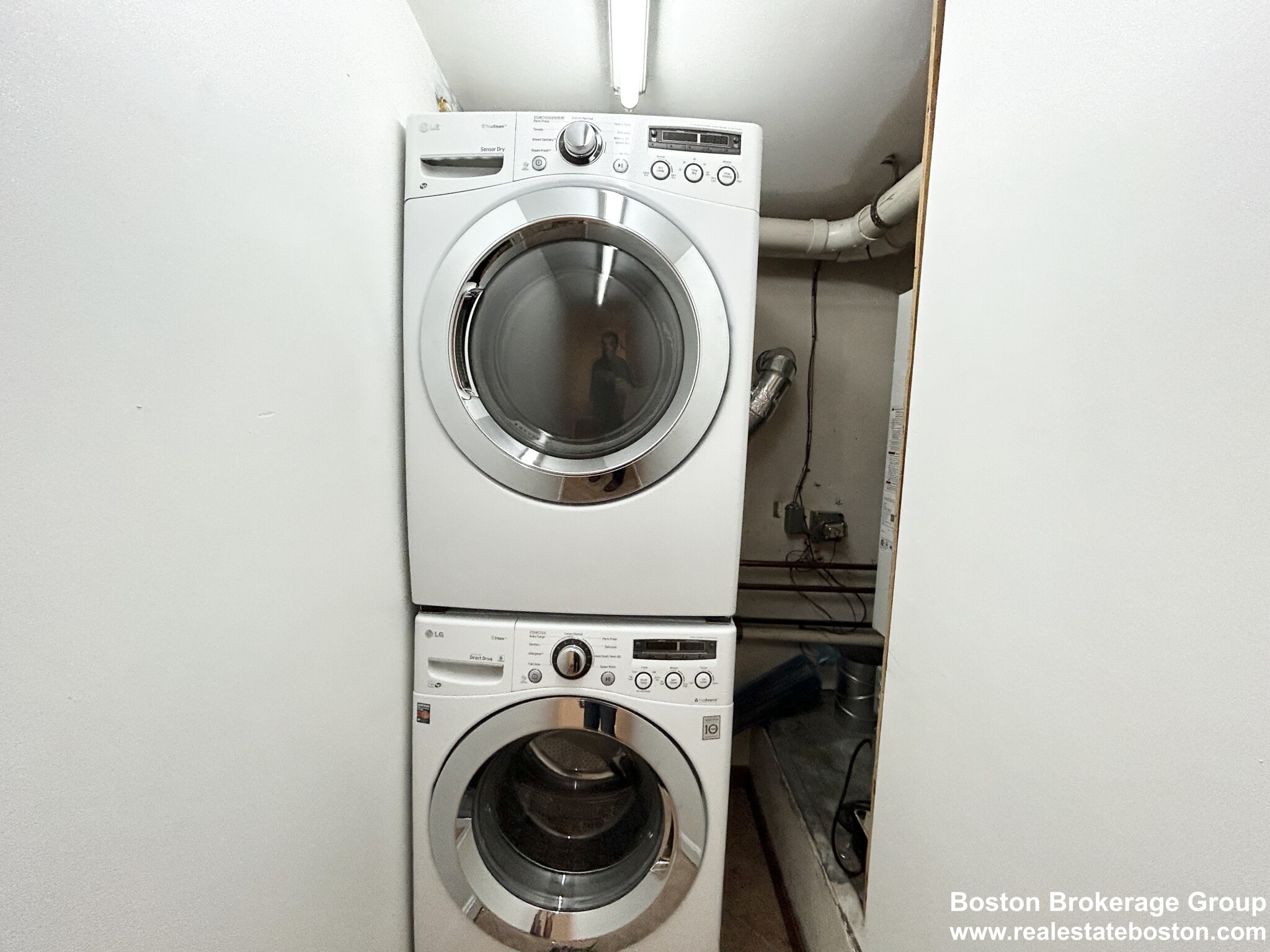 269 Bolton St, South Boston