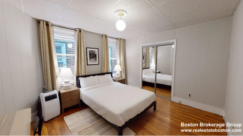 823 Dorchester Ave, Dorchester