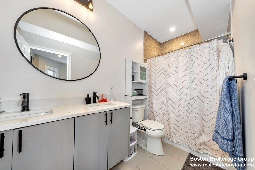 777 Columbia Rd, Dorchester