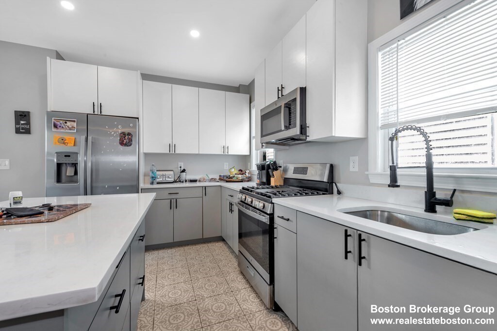 777 Columbia Rd, Dorchester