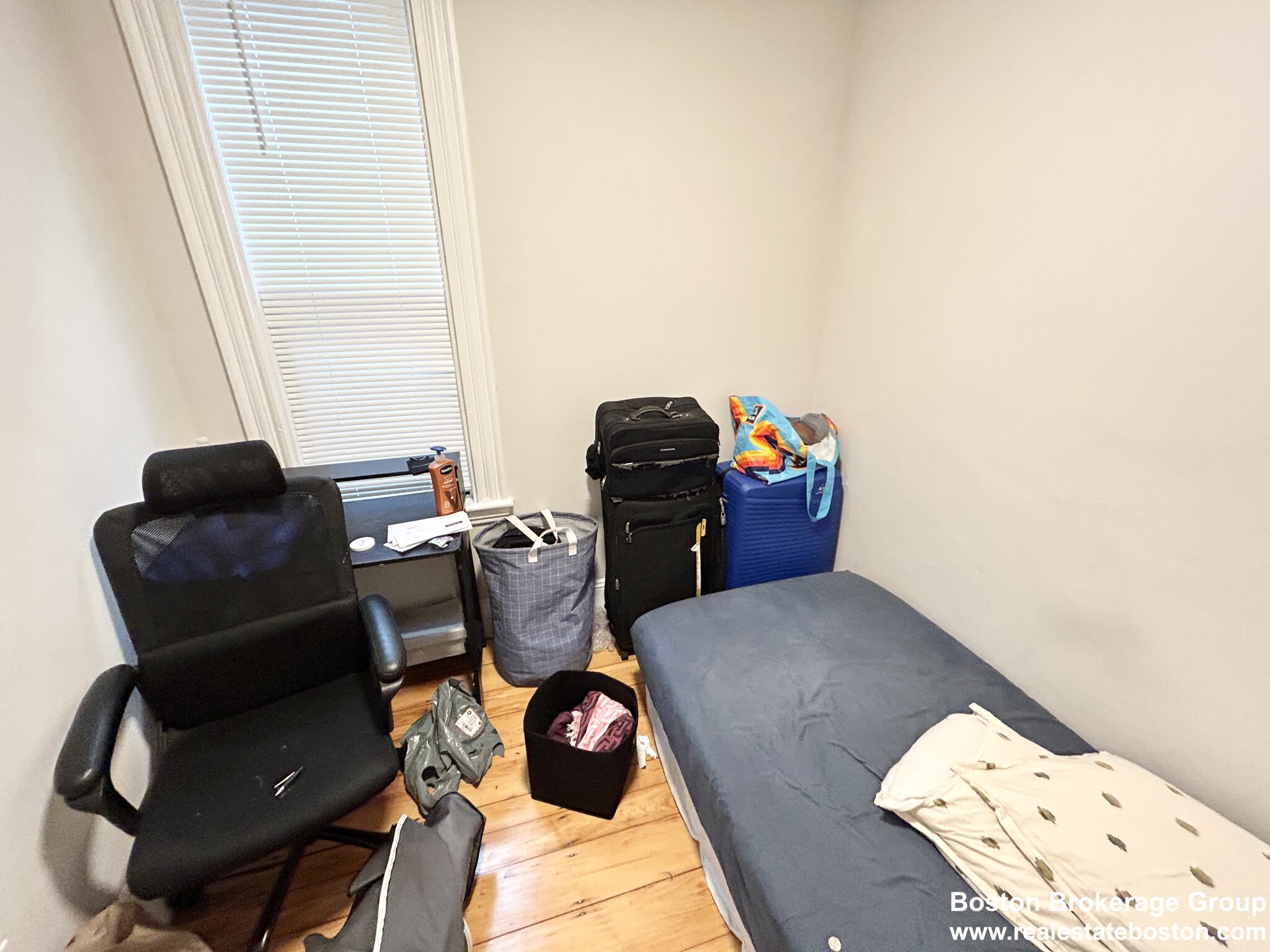 9 Mount Pleasant Ave, Roxbury