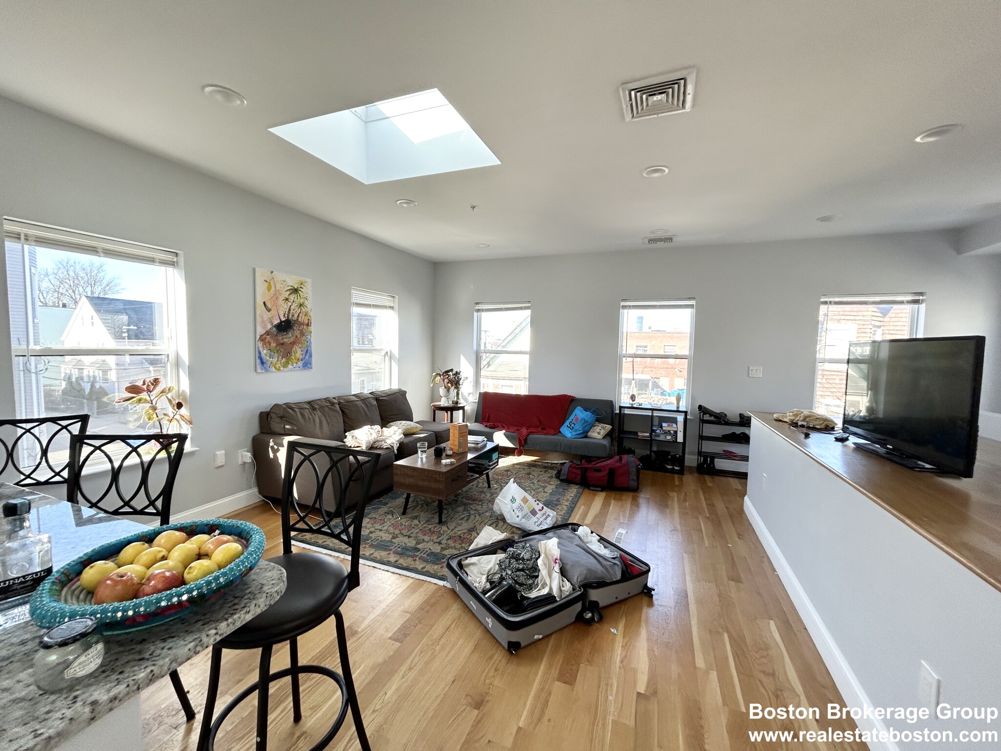 65 Burrell St, Roxbury