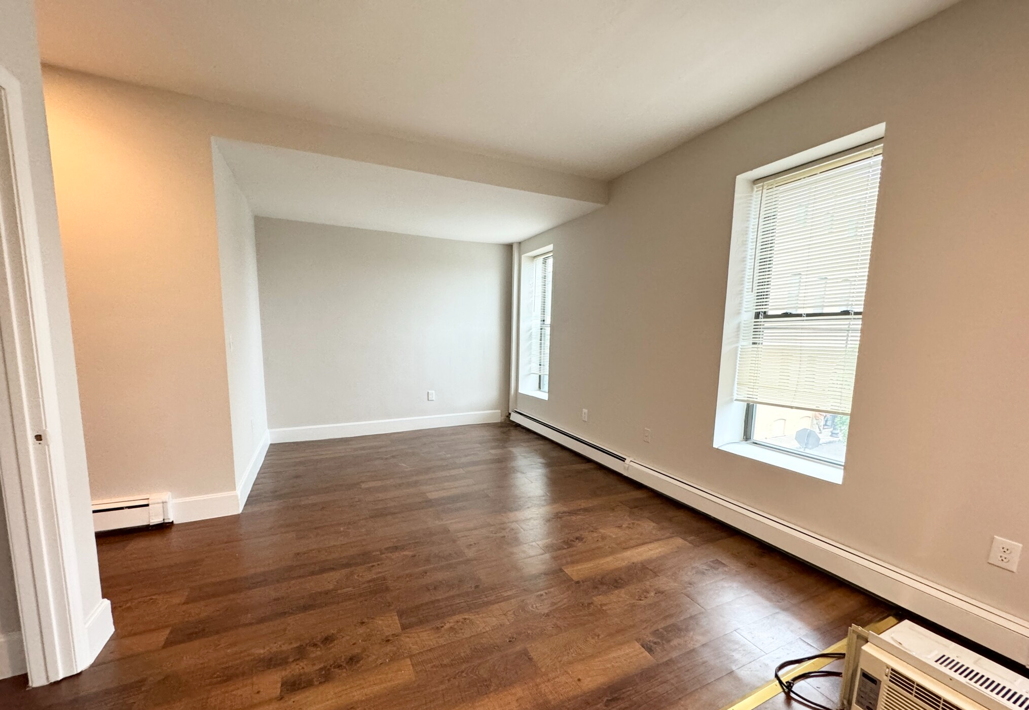 15 Ruggles St, Roxbury