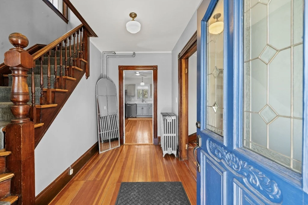 7 Sweetser Ave, Reading