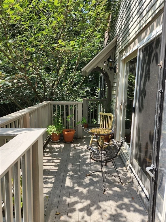 17 Clinton, Mid Cambridge