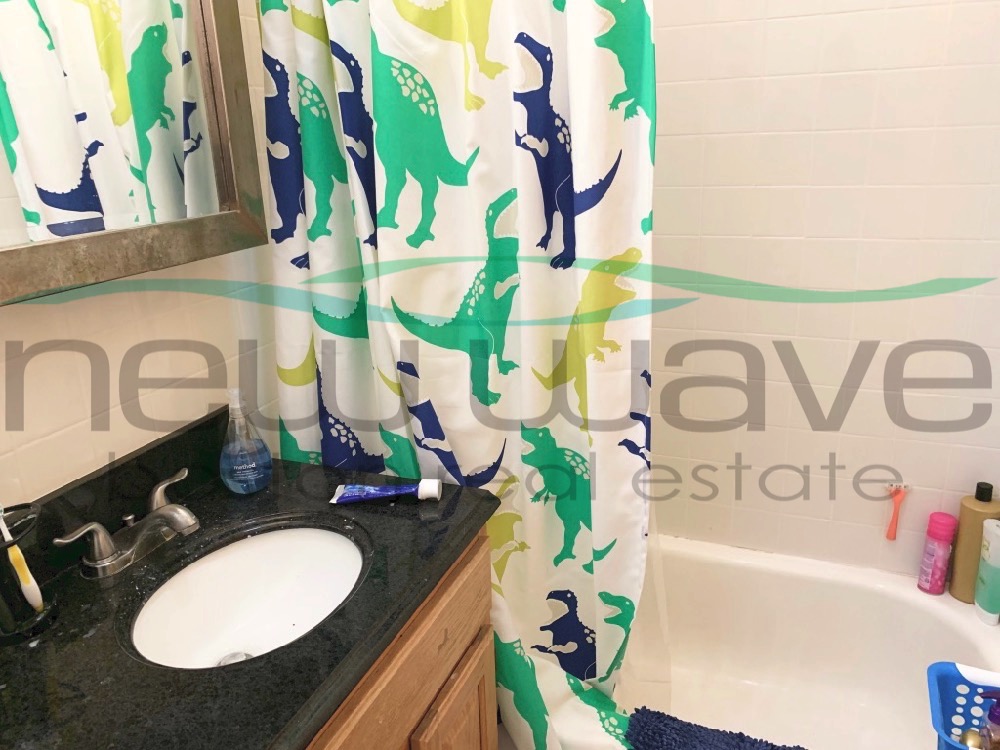 127 Cedar St, Roxbury