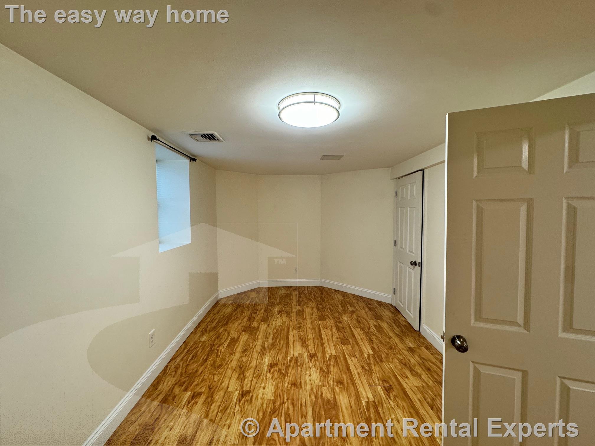 65 Conwell Ave, Teele Square