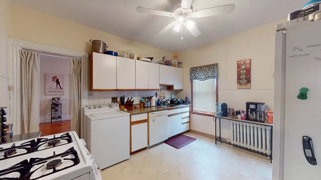 8 Wareham St, South Medford