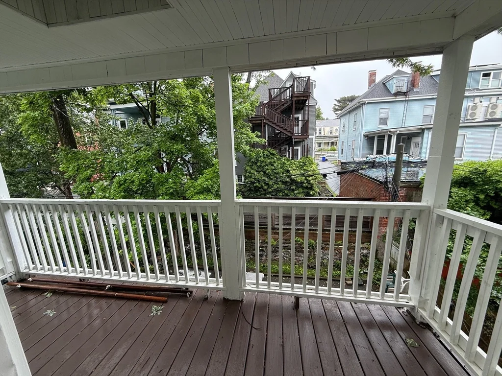 11 Dalrymple St, Jamaica Plain