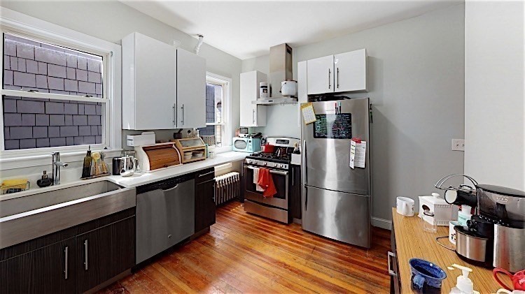 6 Hinckley St, Magoun Square