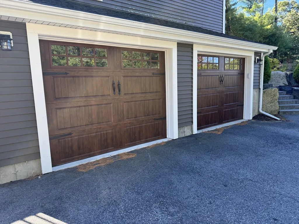 55 Wenham Rd, Carver