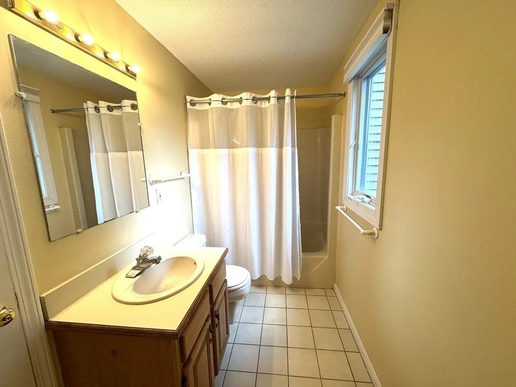 49 Brickett Hill Circle, Haverhill