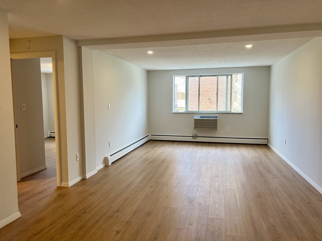 287 Harvard St, Mid Cambridge