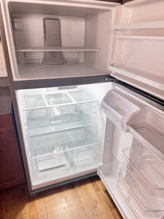 13 Murray Ct, East Boston