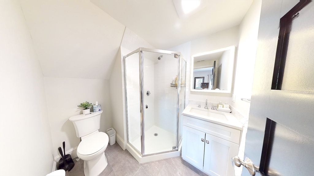 659 South St, Waltham