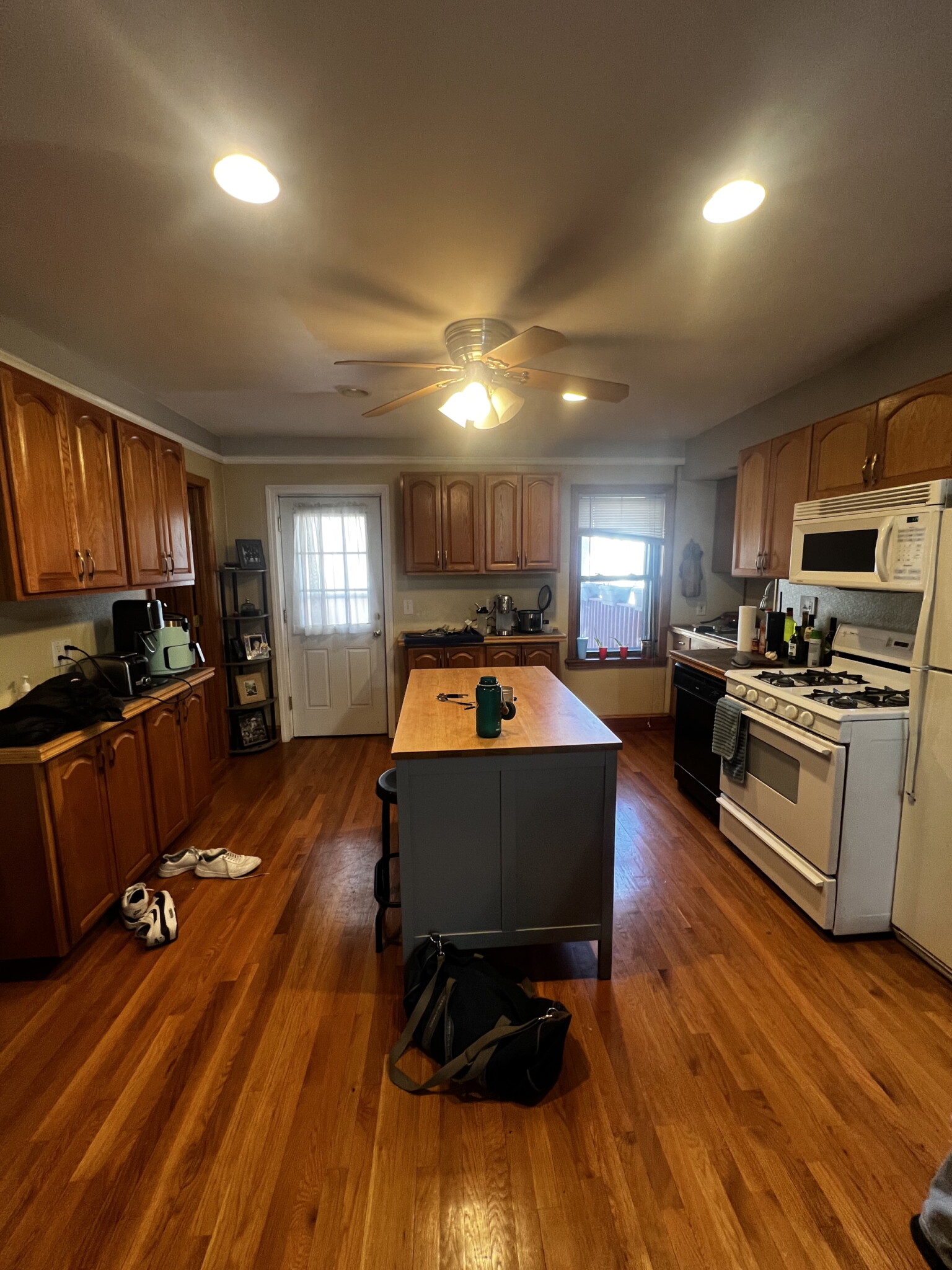 254 E St, South Boston