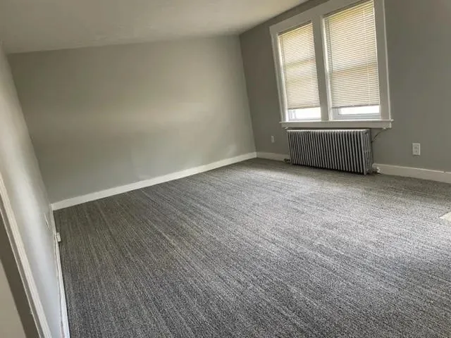 2 Brookside Ave, Worcester