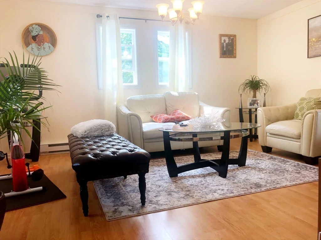 257 Hudson, Northborough