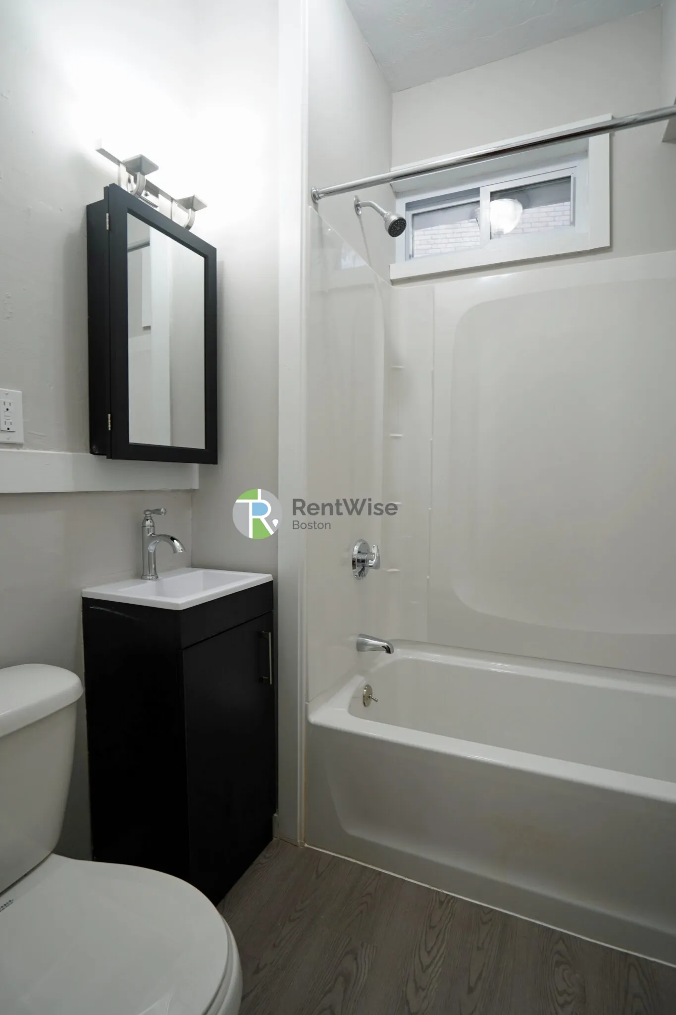 64 Woodstock Ave, Brighton