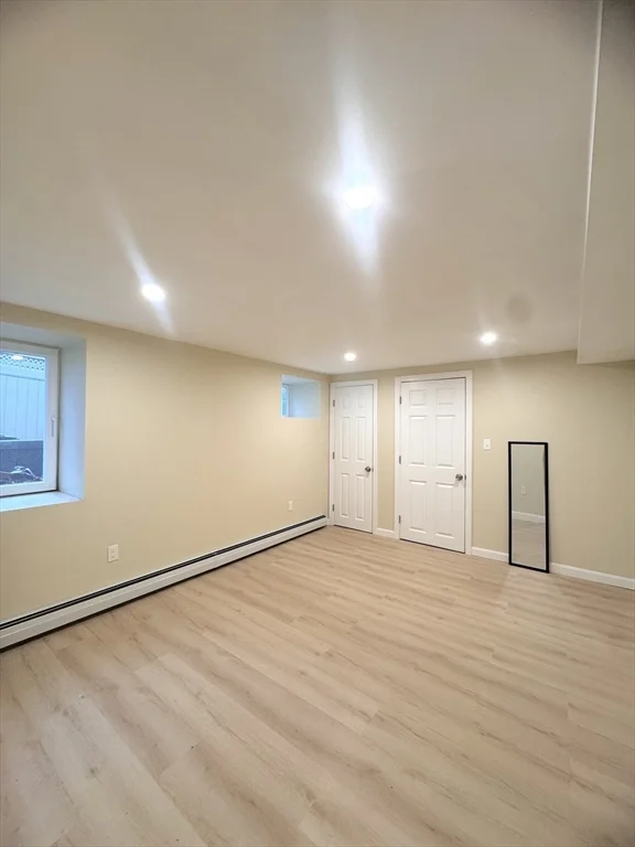 39 Cottage St, Stoneham