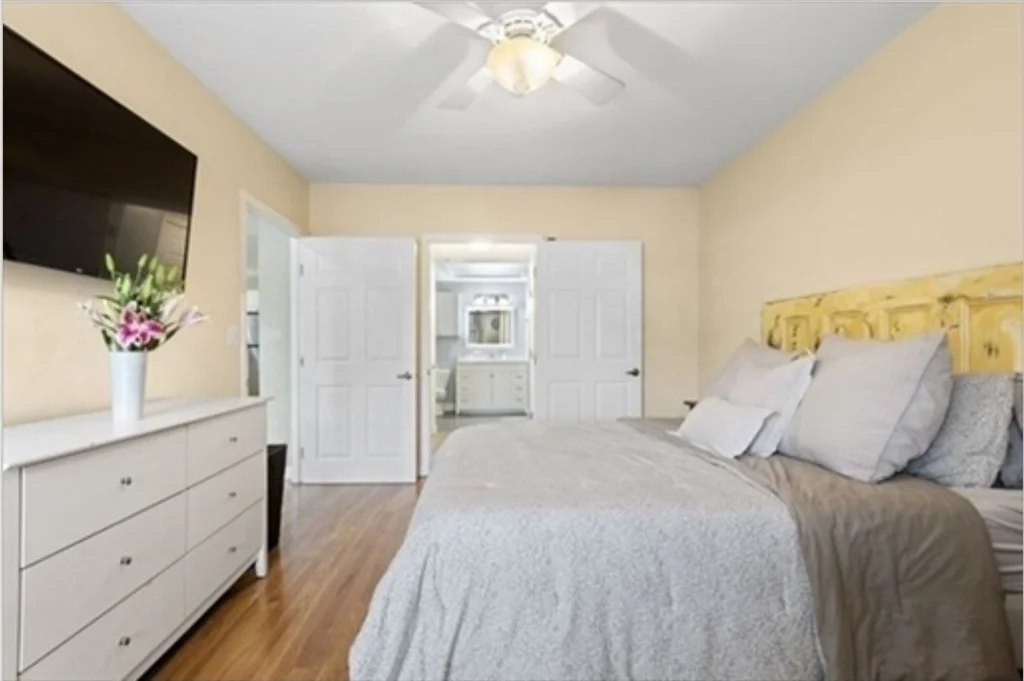 10 Seaport Dr, Quincy