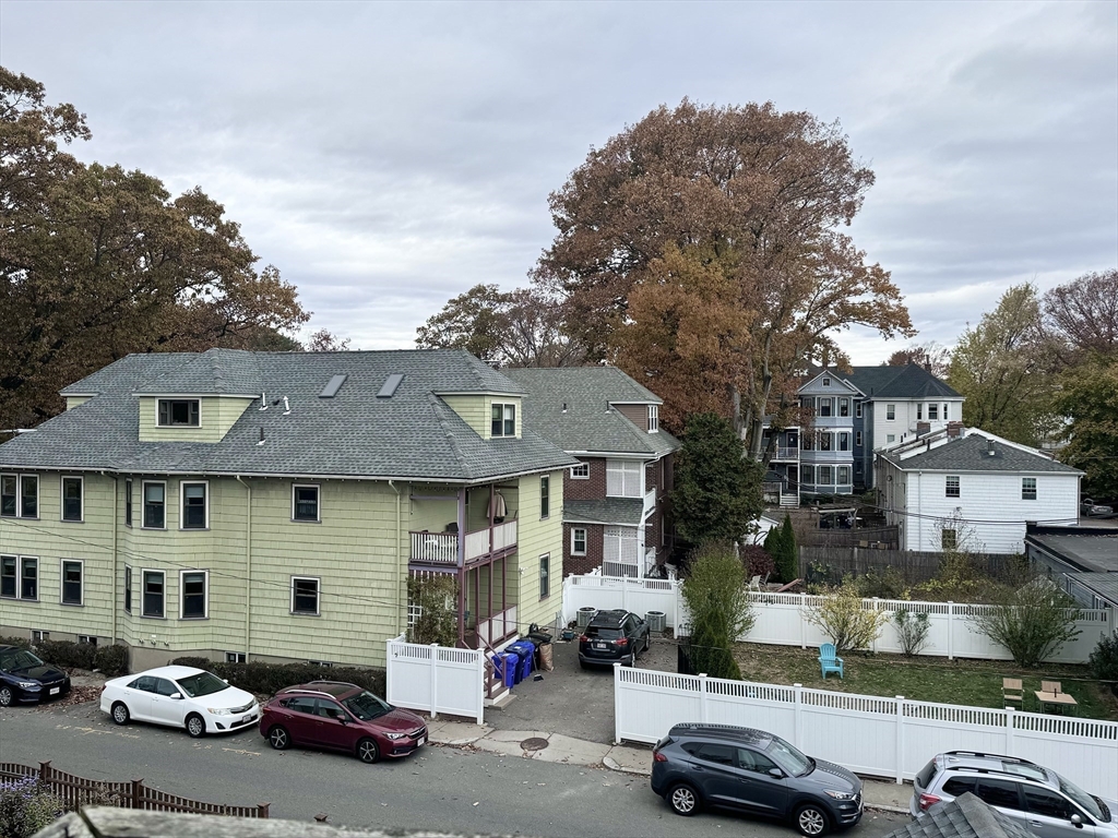 47 1/2 Jamaica St, Jamaica Plain