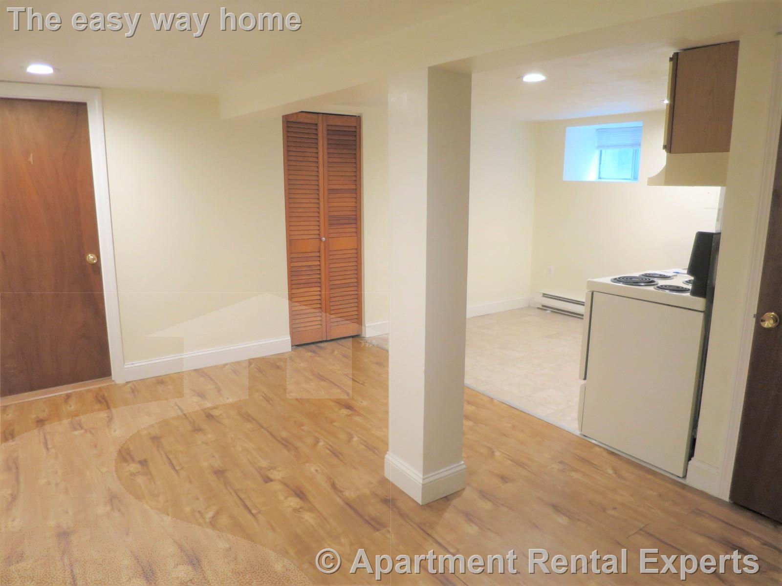 14 Garrison Ave, Teele Square