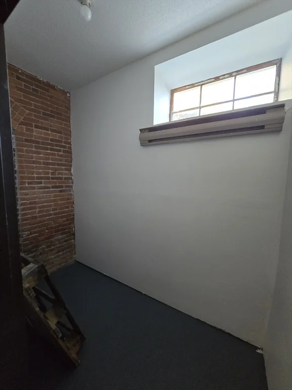 130 Beach St, Quincy