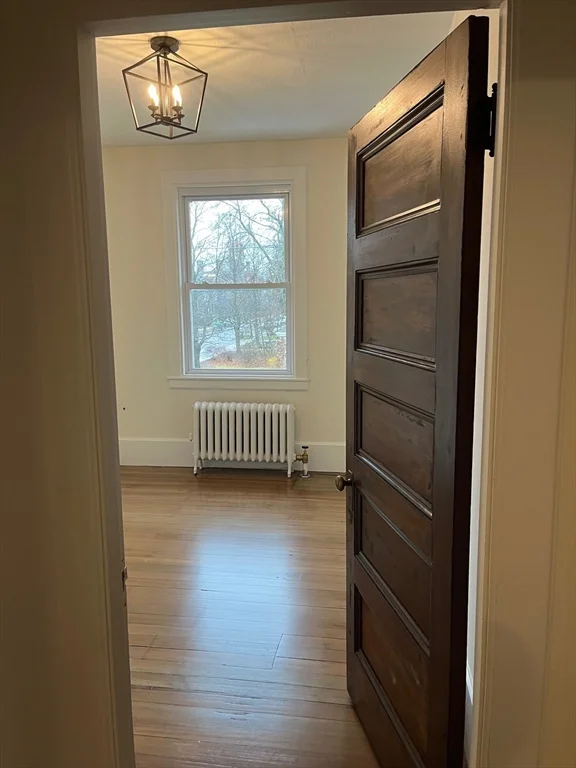 124 Walnut St, Clinton