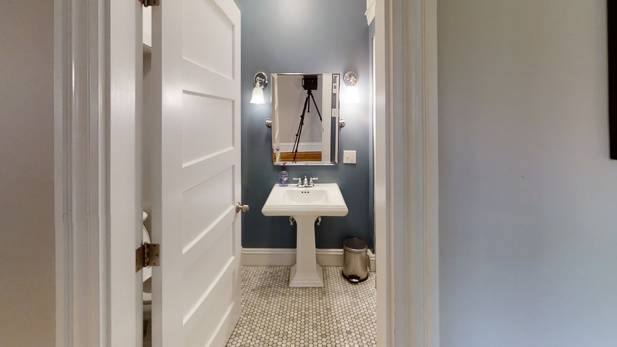 5 Strathmore Rd, Beaconsfield