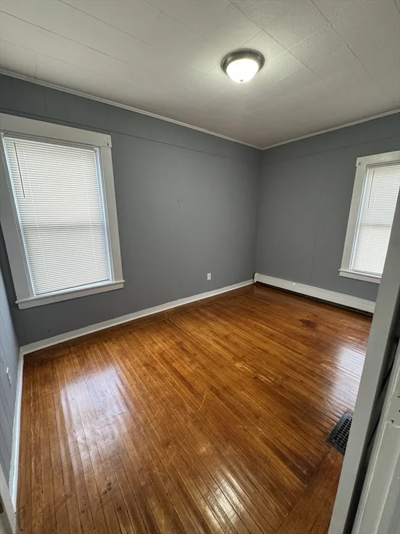 166 Purchase St, New Bedford
