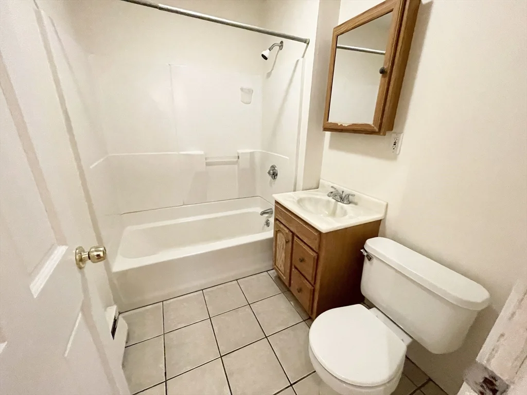 59-61 Hillside St, Mission Hill