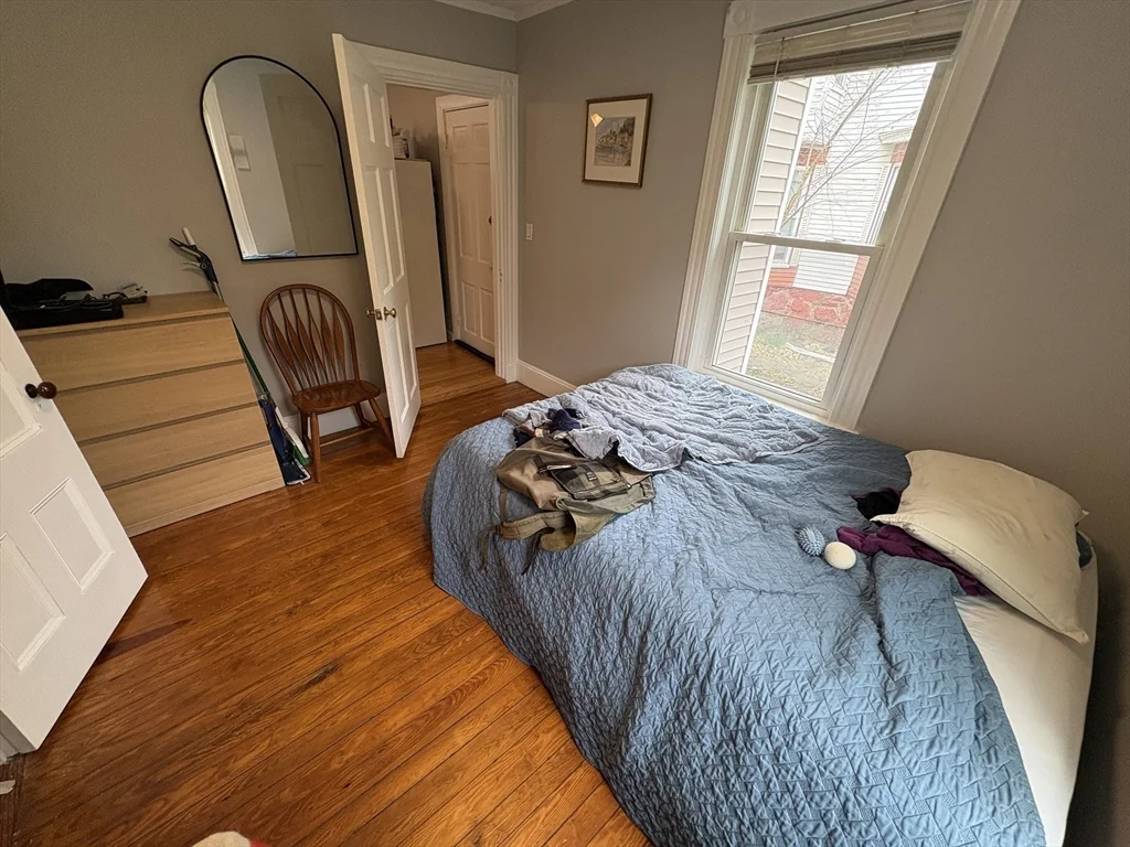 2 Willow Ter, Newton