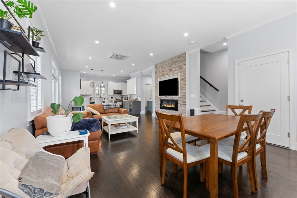 23 Chickatawbut St, Dorchester