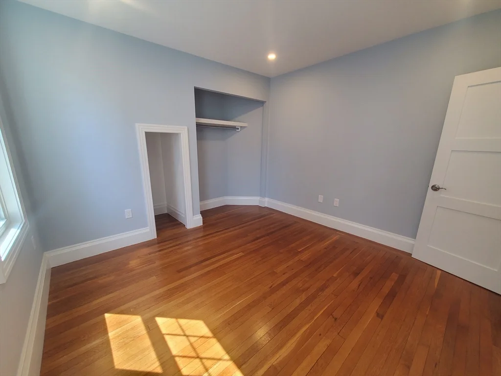 29 Helena Rd, Dorchester